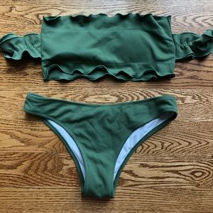 Bathing suit set